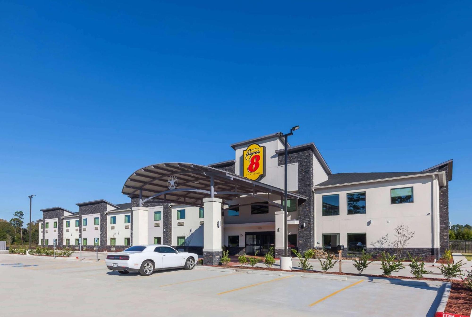 Super 8 By Wyndham Kingwood Houston North Hotell Porter Exteriör bild