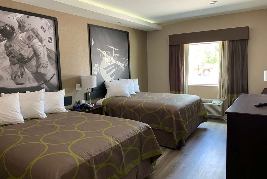 Super 8 By Wyndham Kingwood Houston North Hotell Porter Rum bild